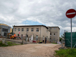 Demolice ve Fakultní nemocnici Olomouc: k zemi půjde část budovy ředitelství