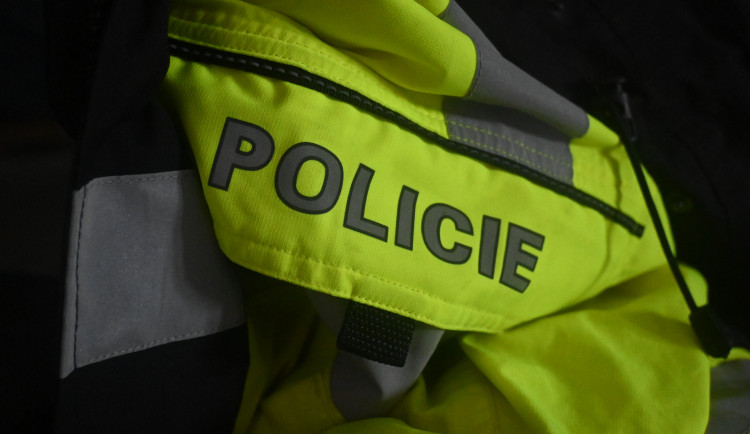 Místo sedmdesátky stovkou. Řidič na Třebíčsku překročil rychlost, navíc byl opilý