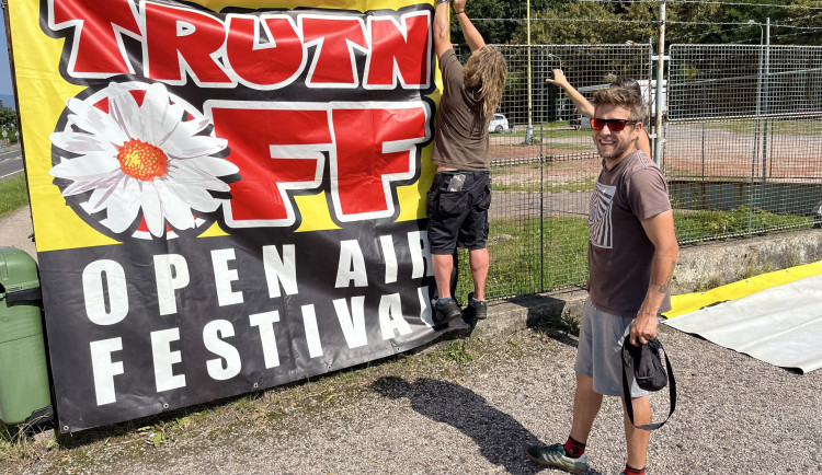 V Trutnově začíná festival TRUTNOFF, zamíchá se směnami policistů