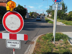 Opakované opravy průtahu Litovlí startují. Zakázku ošidila mafie firem, politiků a úředníků na kraji