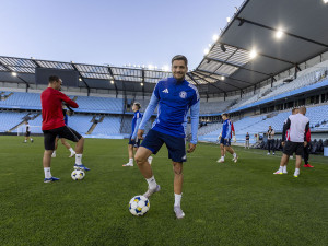 Tým Sigmy při tréninku na stadionu Eleda