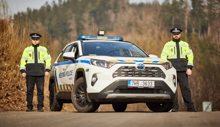 Trutnovští strážníci budou okupovat tři základky, otevřou v nich své služebny