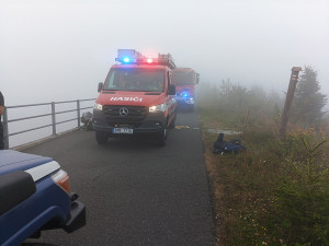 Německý ovčák vběhl v mlze do nádrže elektrárny Dlouhé stráně, prudký svah ho uvěznil