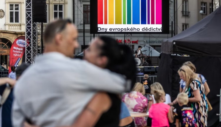 TIP NA VÍKEND: Dny evropského dědictví otevřou kryptu v olomoucké katedrále nebo kryt v Prostějově