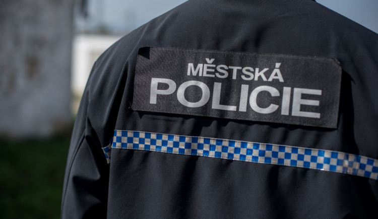 Odpad uklidil, přesto mu hrozí pokuta. Prostějovští policisté řešili konflikt u sběrného dvora