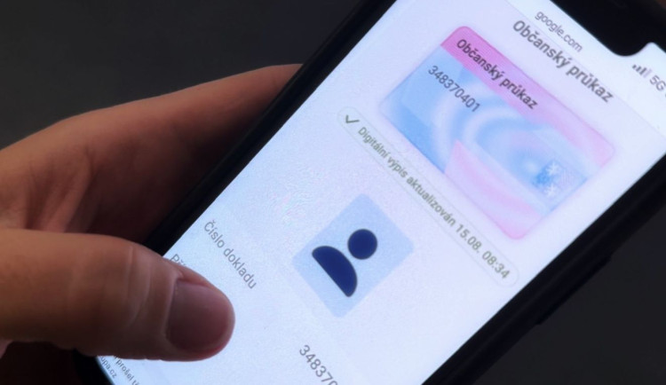 Hradec Králové se připravuje na volby, voliči bude stačit nově jen mobil