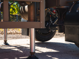 PANAV_přívěs s nivelační hydraulikou_03