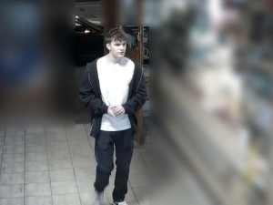 S cizí kartou někdo platil v olomouckém nočním klubu. Policie žádá o spolupráci