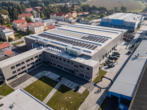 Nová hala a memorandum o tancích Leopard. Šternberská zbrojovka rozšiřuje výrobu