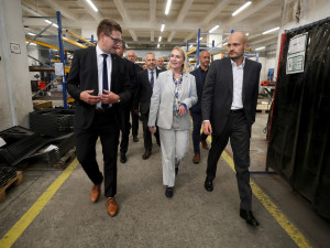 Nová hala a memorandum o tancích Leopard. Šternberská zbrojovka rozšiřuje výrobu