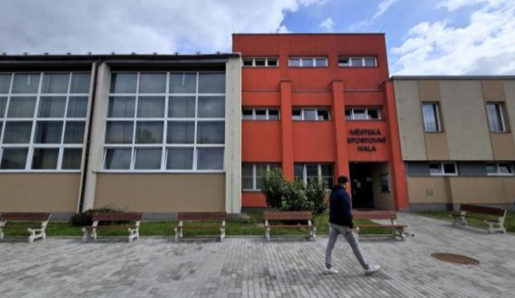 Střih, opakování, přímý přenos. Přerovská sportovní hala získá velkoplošnou LED obrazovku