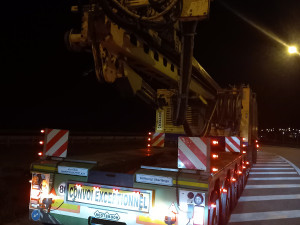 VIDEO: Na pokutách dlužili cizinci skoro milion. Botička firmu donutila zaplatit