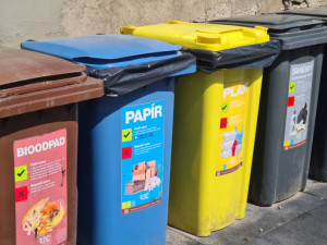 Revoluce v Mohelnici. Město spouští čipování odpadů, aby lidé více třídili. Odměnou bude nižší platba