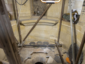 Tajemství pod olomouckým monumentem: místnost před staletími pomáhala řemeslníkům