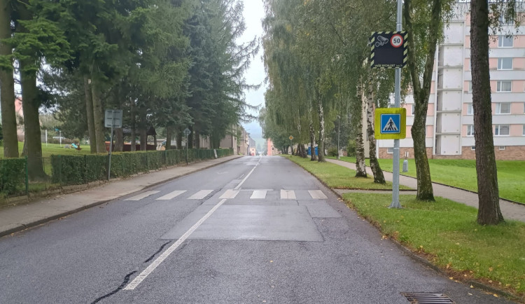 Nové Město pod Smrkem bude mít příští rok dva semafory. U školy a školky