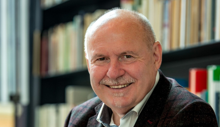 558492788_1190156452931786_5386059922922634011_n