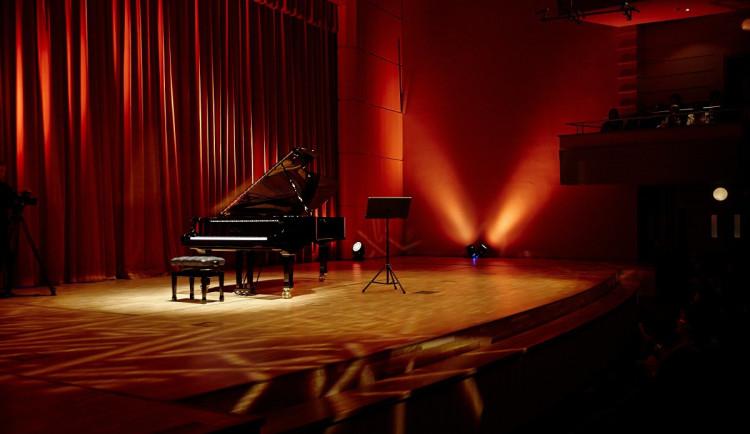 Hudební fórum Hradec Králové láká ode dneška na kombinaci hudby a vizuálních zážitků