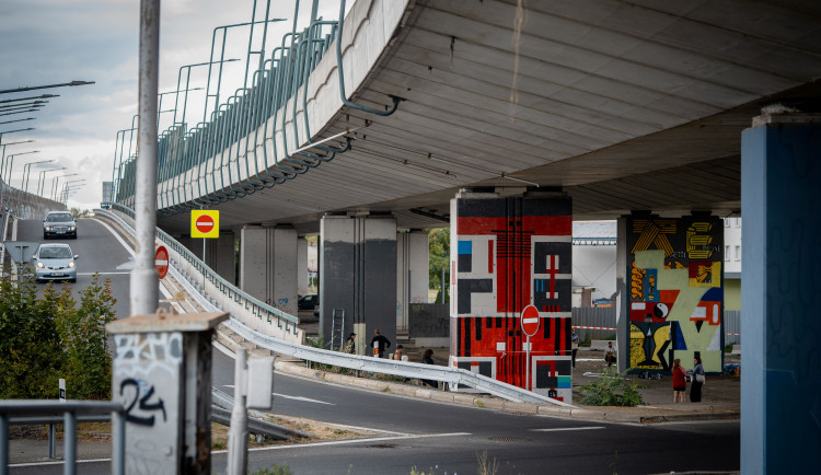 Mostní pilíř, skatepark, nebo Tržnice. Street Art Festival ozdobil Olomouc