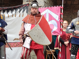 Hrad Sovinec zve na sokolnické lovy
