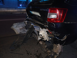 Se dvěma a půl promile vletěl u Hornbachu do dalšího autoa. Zranil dvacetiletého řidiče