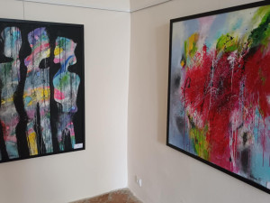 FOTOGALERIE: Faltýnek v Prostějově vystavuje své obrazy. Vernisáž vzbudila rozruch