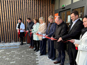 Z Jednoty je Konzum 24/7. Samoobslužný obchod v Jeseníku otestovala i první dáma