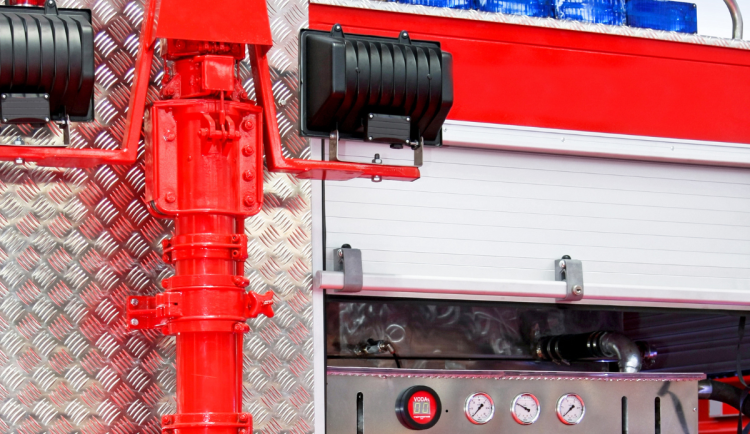 Hradec pořídí dobrovolným hasičům nové vozidlo za téměř 1,24 milionu