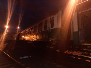 Vykolejený historický vlak v Přerově