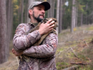 VIDEO: Zajdalen v Jeseníkách? Klip s tajemným tvorem pobláznil sítě, viděly ho už miliony lidí