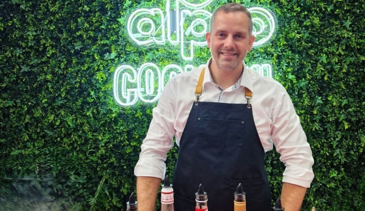 Barmanským mistrem Evropy je Martin Vogeltanz z Plzně. Porazil kolegy z 22 zemí