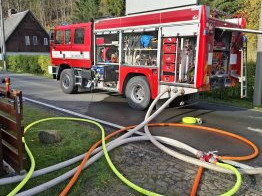 V Horní Lipové hořela chata. Škoda je více než tři miliony