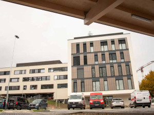 Olomoucká onkologie se rozšiřuje. Nový pavilon vyšel na více než čtvrt miliardy