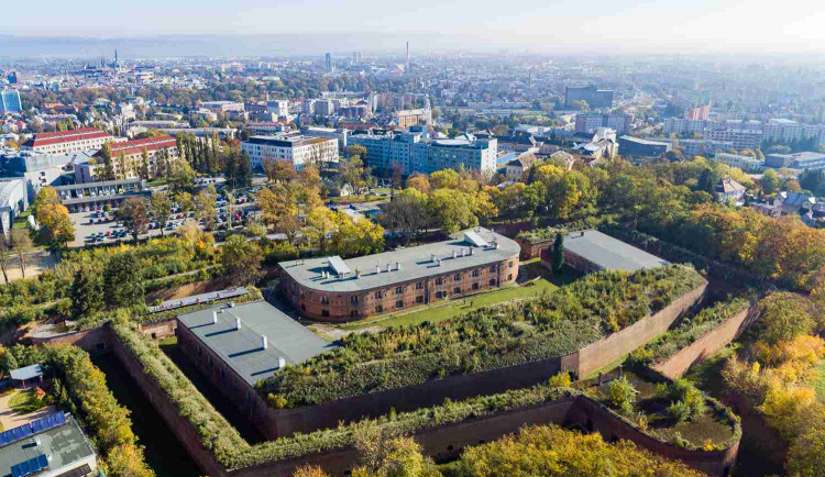 Fort Tafelberg v areálu Fakultní nemocnice Olomouc