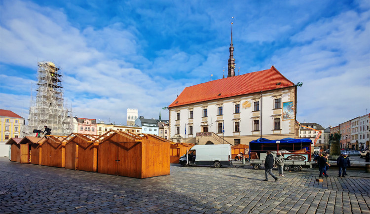 Olomoucké Horní náměstí se chystá na Svatomartinské slavnosti