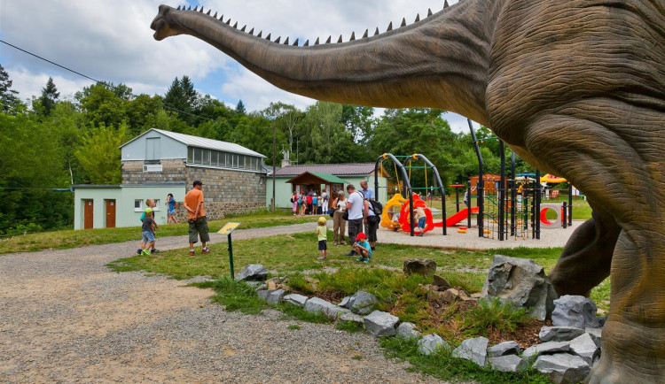 Vyškovský dinopark se možná bude stěhovat, město nabízí lepší lokalitu