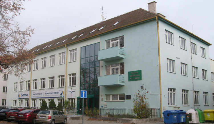 Před 90 lety byla otevřena Švehlova škola v Prostějově, významné dílo architekta Žáčka