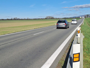 Do Šternberka opět komplikace. Opravy asfaltu si vyžádají kyvadlovou dopravu