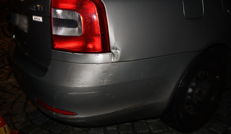 Padesátiletý řidič se čtyřmi promile havaroval v Horce nad Moravou. Neměl ani řidičák