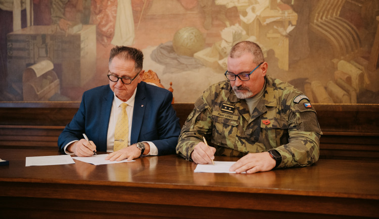 Armáda rozšiřuje spolupráci s dalšími městy. Cílem je zlepšit život vojáků i obyvatel