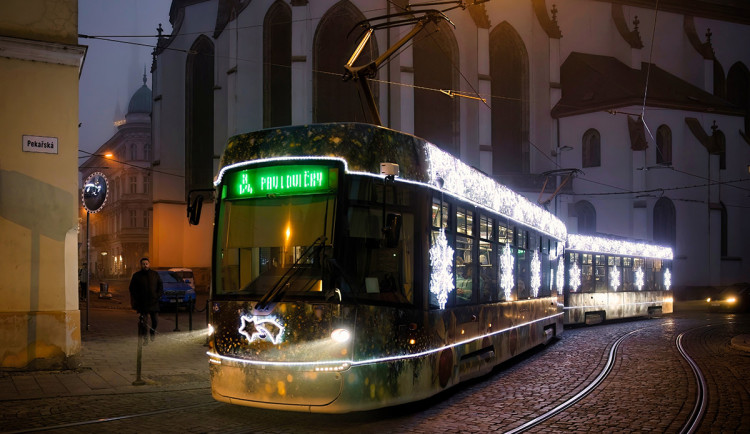 Vánoční tramvaj v Olomouci - ilustrační foto