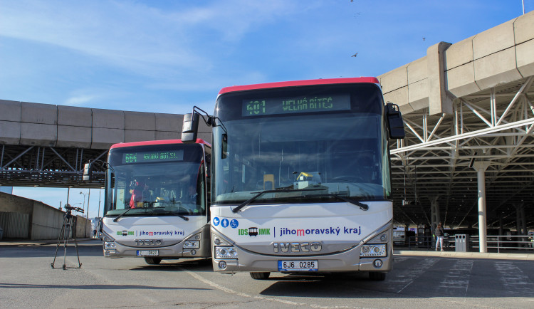 Jihomoravský dopravce testuje chytrý vyhledávač. Zobrazí trasy přímo na mapě