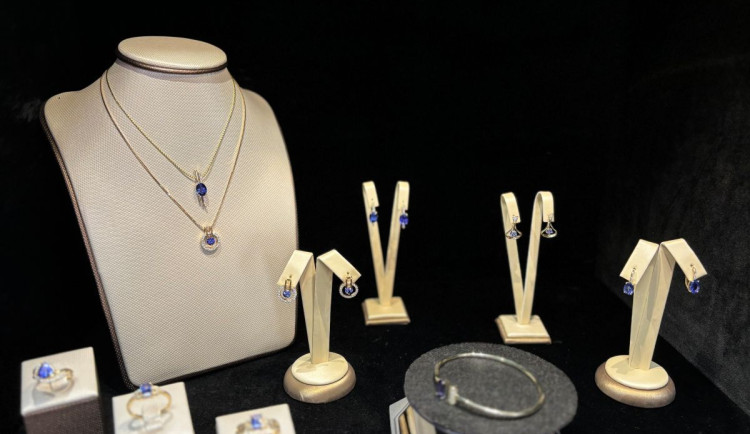 Výstava investičních drahokamů láká o adventu do Olomouce