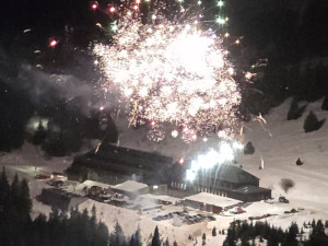 Konec pyrotechniky v Jeseníkách. Mohutný ohňostroj na Ovčárně by se už neměl opakovat