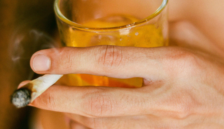 Plzeň podpoří spolky, které se věnují prevenci kriminality a závislostem