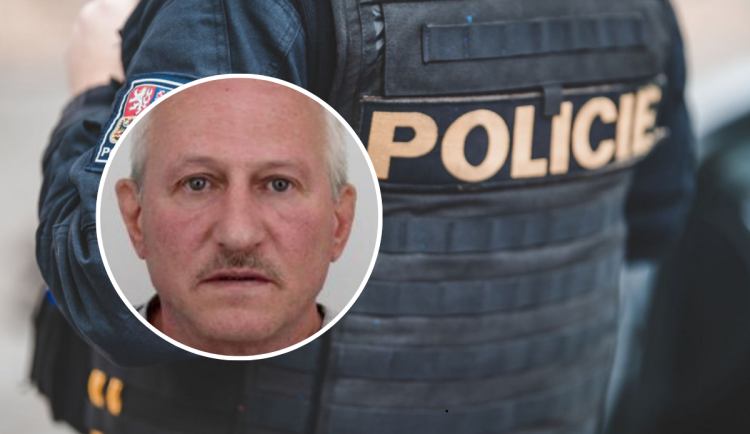 Policie pátrá po muži z Náchoda. Z restaurace odešel pěšky, domů už nedošel