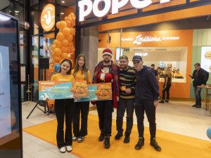 Mrazivá noc pro americké sendviče. O výhru se podělím s bezdomovci, řekl mladík