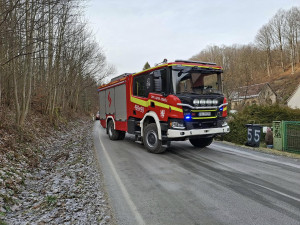 Čelní střet a pět zraněných. U nehody na Jesenicku zasahovali i hasiči z Polska