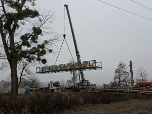 Nesmíme jezdit po mostě? Tak si postavíme svůj, Mohelnice má novou lávku přes Moravu