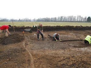 Modernizace trati přivedla archeology do Víceměřic. Objevili pohřebiště i pravěkou keramiku