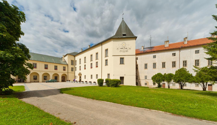 Ve Vyškově pokračuje obnova zámecké zahrady, práce jdou podle plánu